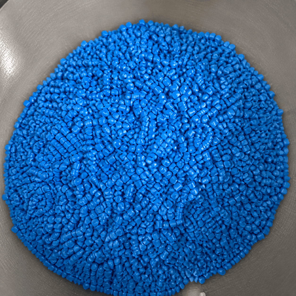 Blue cable compound pellets for wire and cable manufacturing